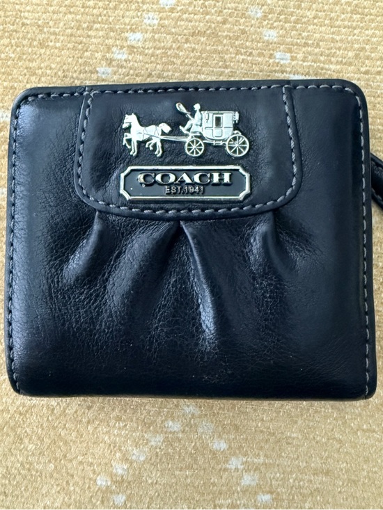 Coach Handbags - Coach Madison Black Leather Bifold Zip Wallet with Horse & Carriage Plaque